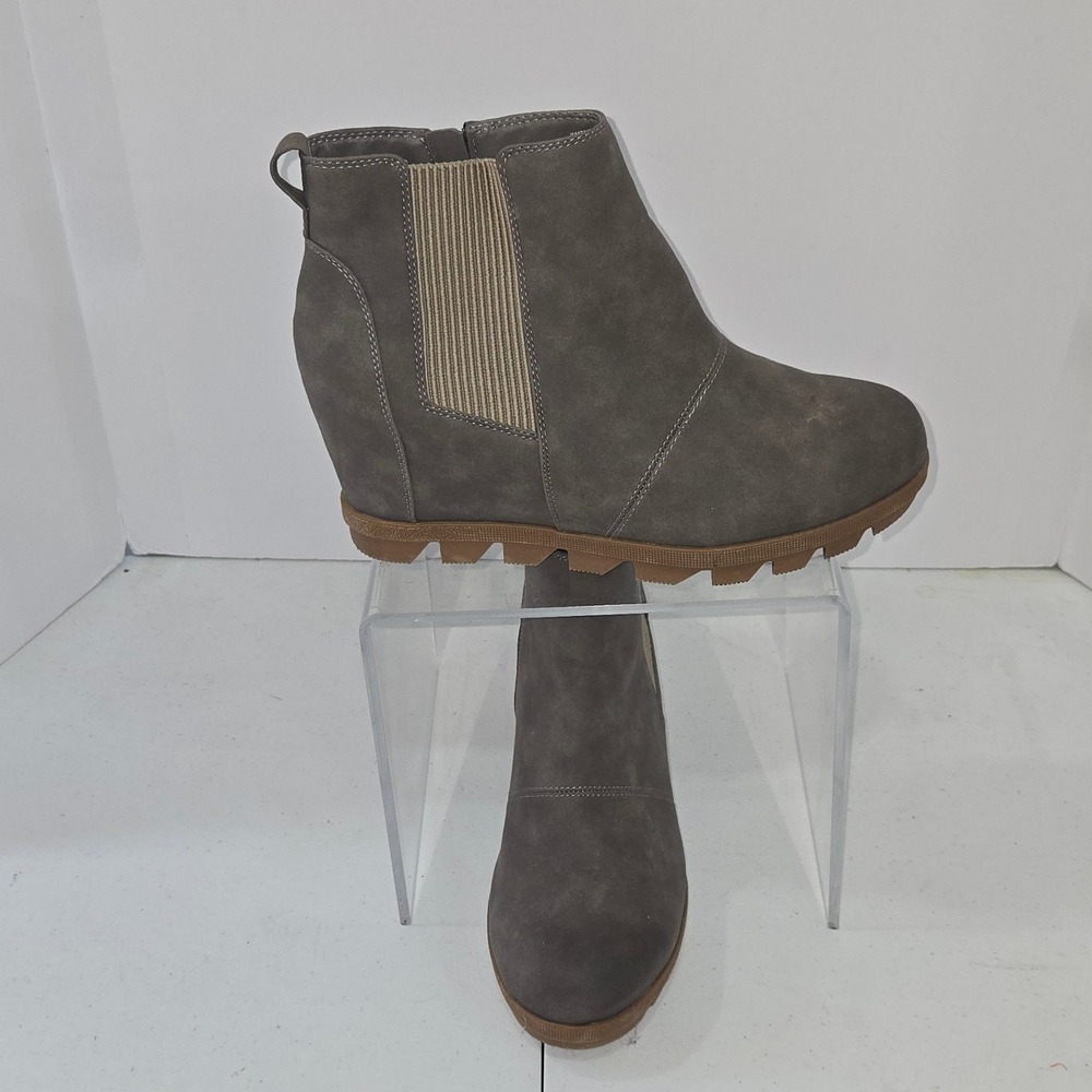 Time and Tru Womens Grey Wedge Ankle Boots Side Zip Booties Size 11 WMTT41FF006